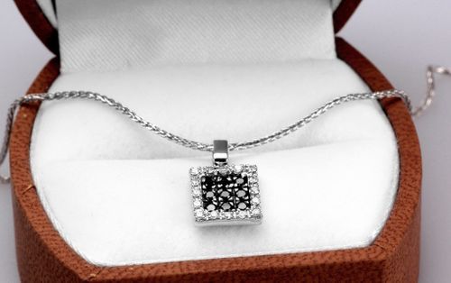 Wisiorek Staviori WBD1912 na Arena.pl