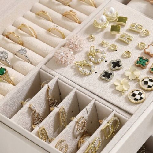 SZKATUŁKA NA BIŻUTERIE Z SZUFLADKAMI CZARNA ORGANIZER TRZY POZIOMY na Arena.pl