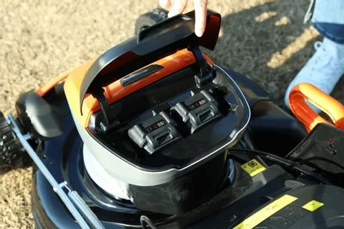 Kosiarka akumulatorowa 60L YF-LMC46 - YARD FORCE na Arena.pl