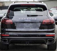 Porsche CAYENNE II Listwa chrom klapa bagażnika 21