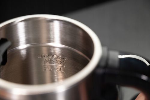 CZAJNIK ELEKTRYCZNY BEZPRZEWODOWY MOC 2200W BEZ ZBĘDNYCH BAJERÓW 2L na Arena.pl