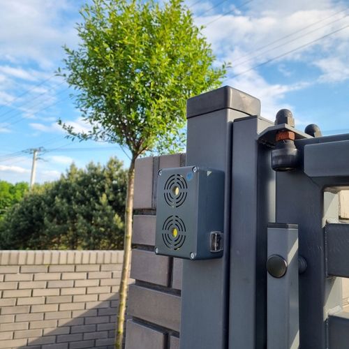 BATERYJNY ODSTRASZACZ GRYZONI KUN SZCZURÓW MYSZY NA BATERIE OB2 VIANO na Arena.pl