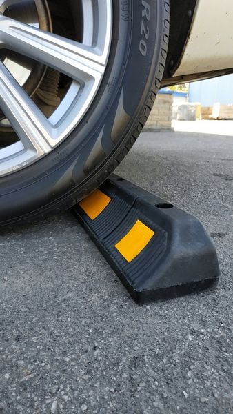 Separator ogranicznik parkingowy 590mm zdjęcie 7