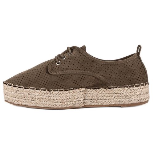 Ażurowe espadryle na platformie r.36 na Arena.pl