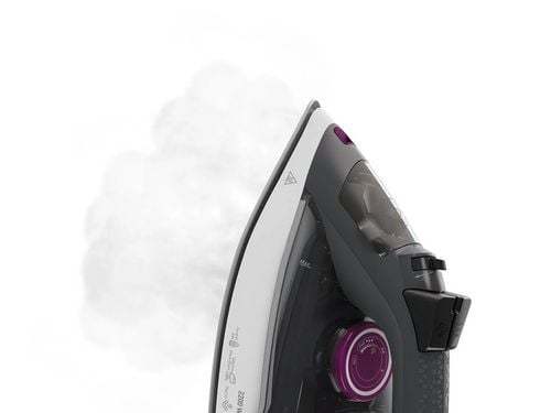 Wygodne ŻELAZKO PAROWE ze stopą ceramiczną GRUNDIG SI 4850 2200 W na Arena.pl