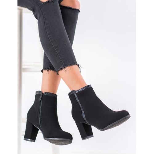 Stylowe Botki r.39 na Arena.pl