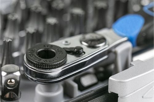 Zestaw końcówek bitów wkrętakowych 33 szt HOGERT HT1R460 na Arena.pl