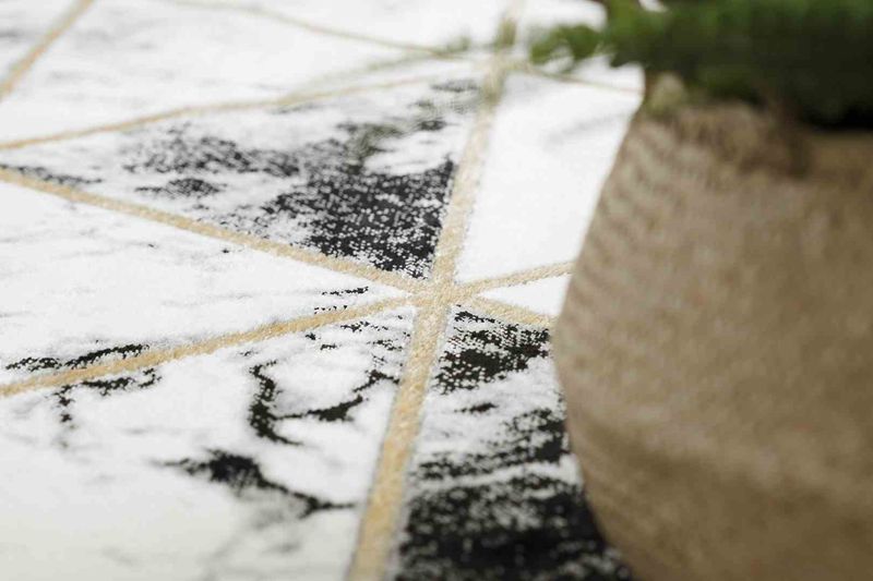 RUG/LU/ESTEMA/MARBLETRIANGLES/BLACK+GOLD/80x150 zdjęcie 5