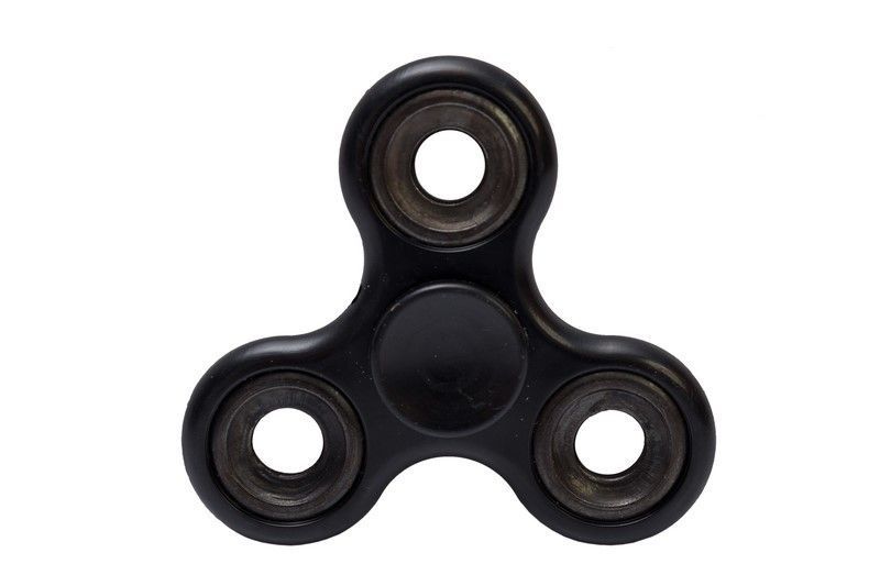 Fidget spinner trójramienny 7,5 cm różne kolory zdjęcie 4