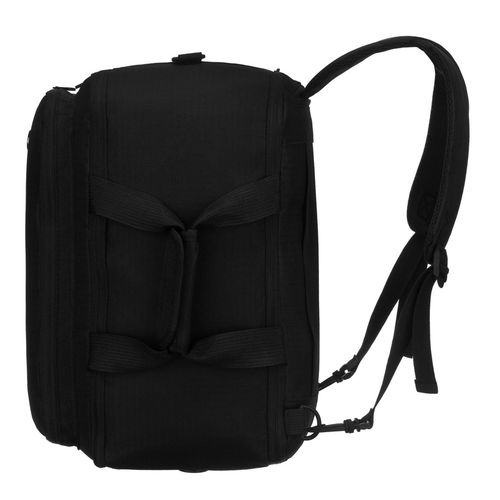 plecak podróżny w czarnym kolorze zamykany suwakiem, idealny na Arena.pl