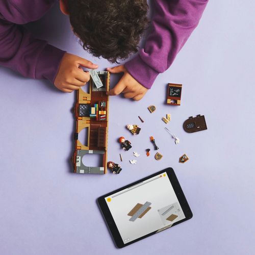 LEGO Harry Potter Zamek Hogwart: Zajęcia z zaklęć i uroków 76442 na Arena.pl