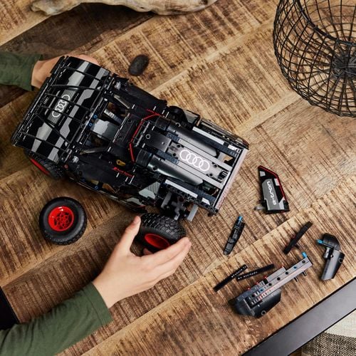 lego technic 42160 audi rs q e-tron 5207 na Arena.pl