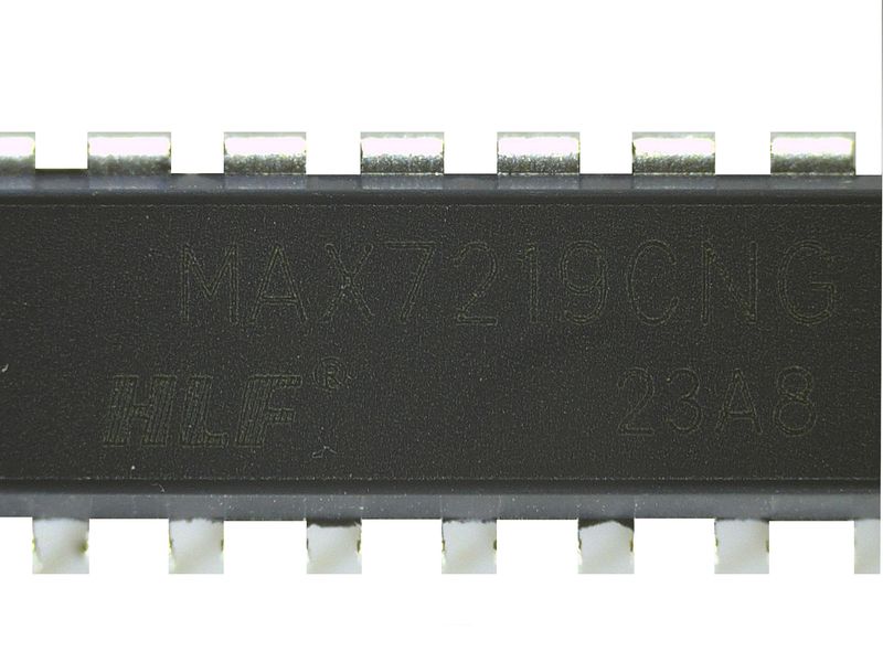 MAX7219 MAX7219CNG sterowniki 8 cyfrowych wyświetlaczy LED DIP24 zdjęcie 2