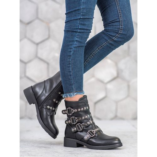 Czarne Workery r.39 na Arena.pl