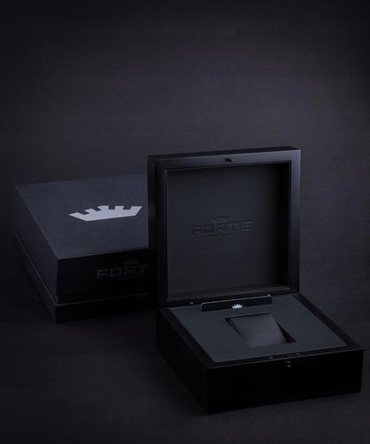 Zegarek męski Casio G-SHOCK Casio-GA-700-1BER na Arena.pl