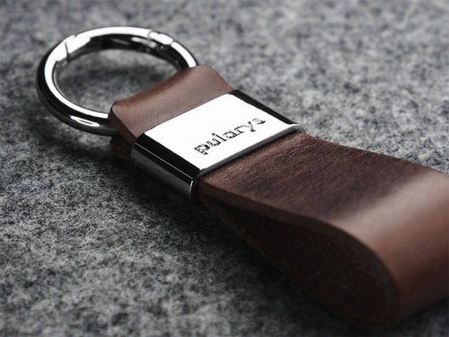 Brelok - Insider Line 1897 na Arena.pl