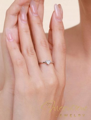 Srebrny pierścionek zaręczynowy z sercem cyrkonie srebro 925 + PUDEŁKO |14 na Arena.pl