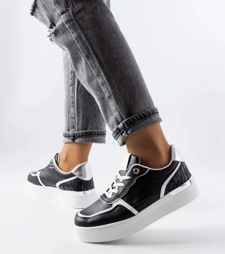 Czarne sneakersy na platformie Tooele 37 na Arena.pl