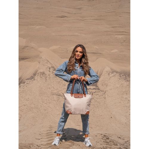 beżowa shopperka damska wykonana z poliestru, zawieszona na Arena.pl