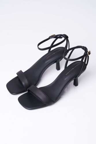 Sandały czarne skórzane TOMMY HILFIGER FW0FW08424 36 na Arena.pl