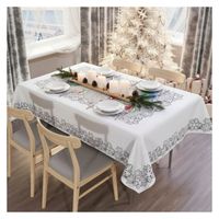 Obrus Prezenty 110 x 130 cm DomoweTekstylia | WNP828 130 |  Boże Narodzenie