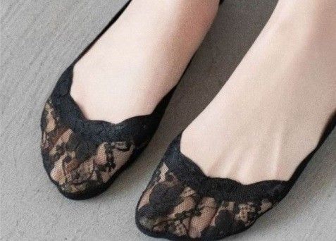 BALERINKI LASEROWE KORONKA 1092 35-40 czarny na Arena.pl