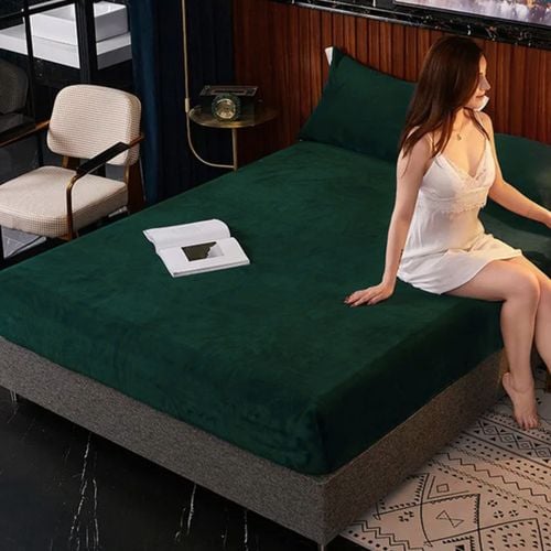 PRZEŚCIERADŁO Z GUMKĄ 140x200 PLUSZOWE POLAROWE MIŚ MIĘKKIE CIEPŁE CIEMNY ZIELONY na Arena.pl