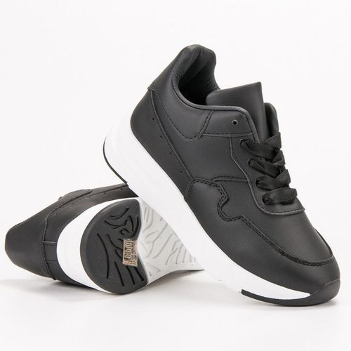 Czarne Sneakersy r.39 na Arena.pl