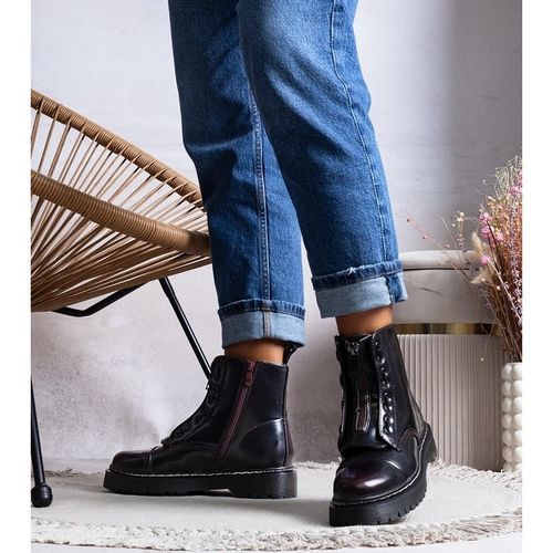 Czarne traperki ocieplane r.37 na Arena.pl