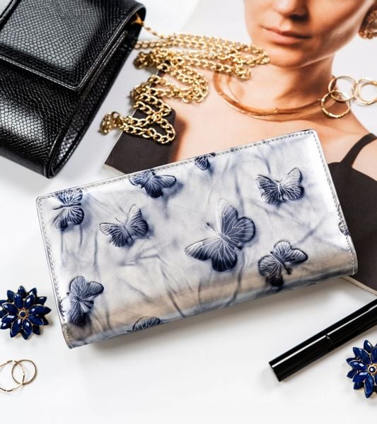 PETERSON portfel damski skórzany lakierowany z motylami P187 srebrny zdjęcie 4