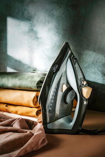 ŻELAZKO PAROWE 3000W STRAŻAK ANTI-CALC ANTI-DRIP PRASOWANIE W PIONIE MOCNE na Arena.pl