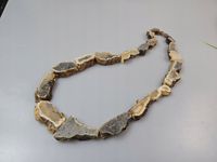 Zielony naszyjnik leczniczy z surowego bursztynu bałtyckiego naturalny