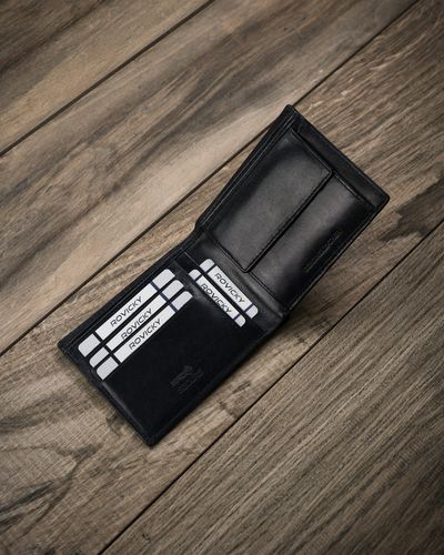 skórzany portfel męski ze zdobionym frontem — buffalo wild na Arena.pl