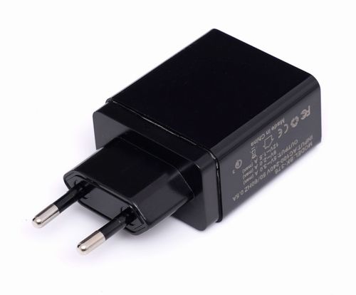 Ładowarka sieciowa QUICK CHARGE 3.0 KD1237 na Arena.pl