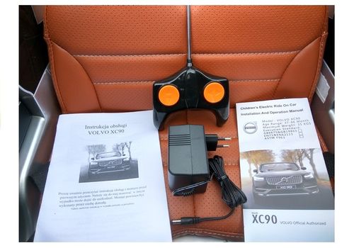 Auto na akumulator VOLVO XC90 białe na Arena.pl