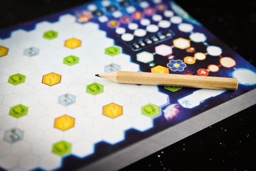 LUCRUM GAMES Gra W stronę słońca na Arena.pl