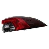 LAMPA TYLNA PRAWA TOYOTA COROLLA XII 2018 2019 2020 2021