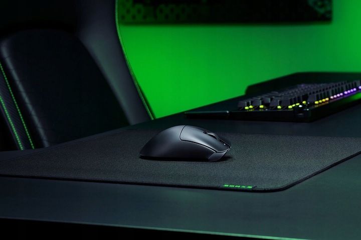 Mysz RAZER DeathAdder V3 HyperSpeed Czarny zdjęcie 4