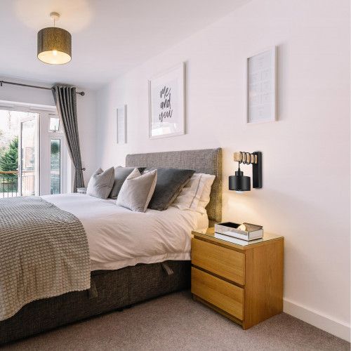 KINKIET ŚCIENNY DREWNO RUROWANY E27 35W CZARNA OPRAWA na Arena.pl