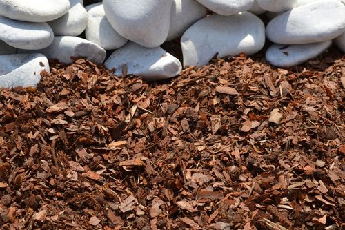 KORA SOSNOWA DROBNA 1-10 mm 80L OGRODOWA przesiewana sortowana na Arena.pl