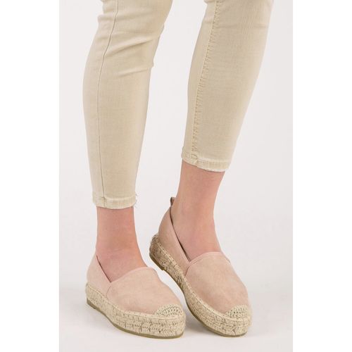 Pudrowe espadryle na wiosnę r.39 na Arena.pl