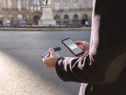 Bezpieczny portfel kryptowalut, Ledger Nano S Plus na Arena.pl