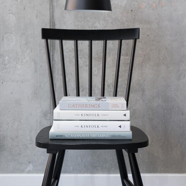 Krzesło Riano czarne drewniane zdjęcie 3