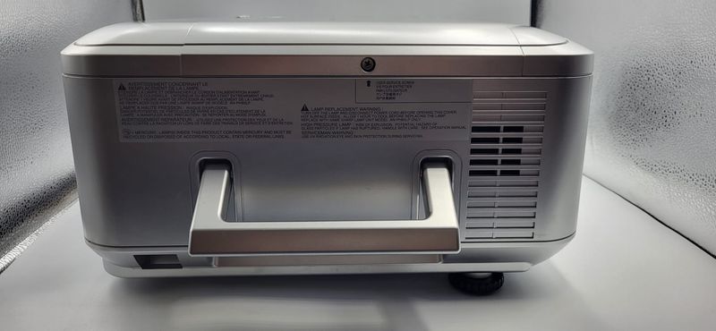 Projektor SHARP XG-PH80X-N używany zdjęcie 4