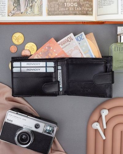 mały, skórzany portfel męski - ronaldo na Arena.pl