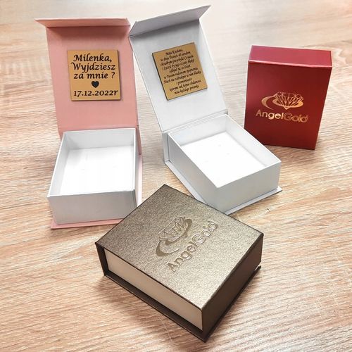 WISIOREK ZNAK ZODIAKU SKORPION SREBRO 925 GRAWER na Arena.pl