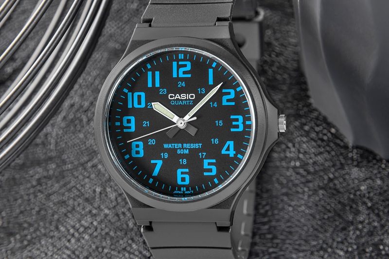 zegarek męski casio mw-240-2bvdf + box zdjęcie 5