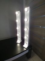 Listwa oświetleniowa do makijażu Hollywood, lustro