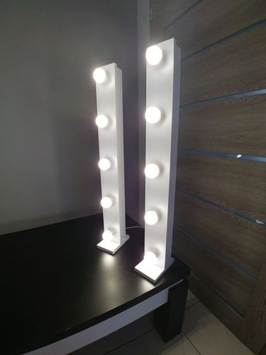 Listwa oświetleniowa do makijażu Hollywood, lustro na Arena.pl