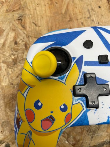 Gamepad PowerA Enhanced Pikachu High Voltage do Nintendo Switch Przewodowy na Arena.pl